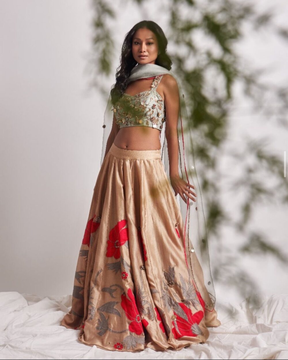 Iraaya Gulabi Lehenga Set - Image 2